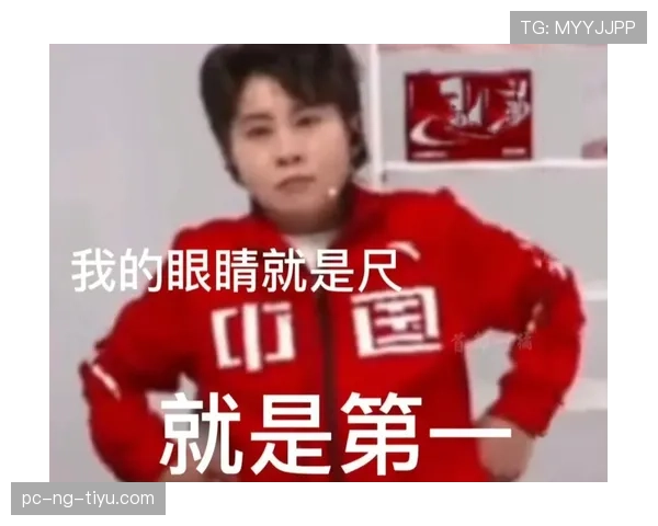 王濛训练完顺手买个包，我工资还没她零头多